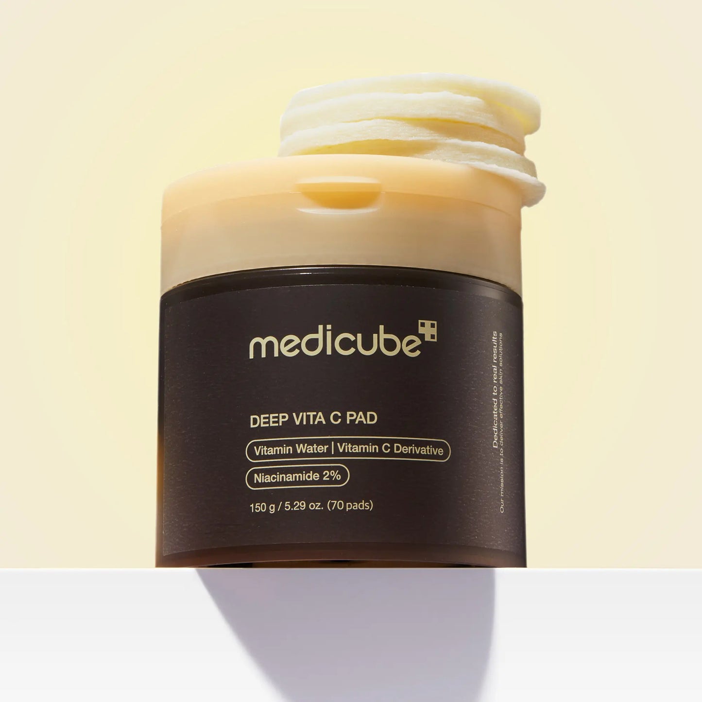 Medicube Deep Vita C Facial Pads