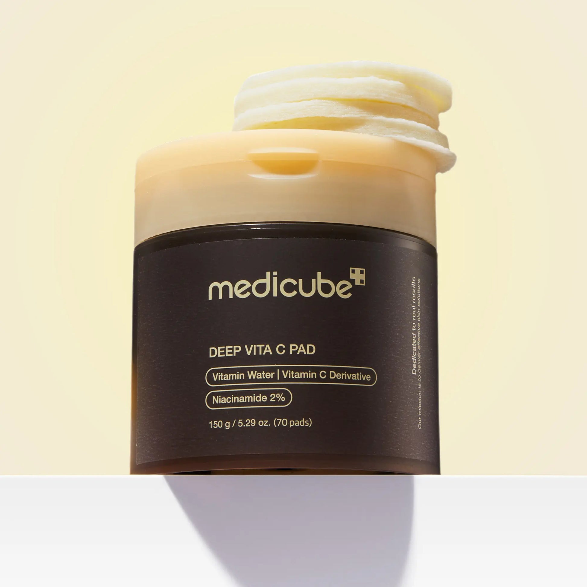 Medicube Deep Vita C Facial Pads